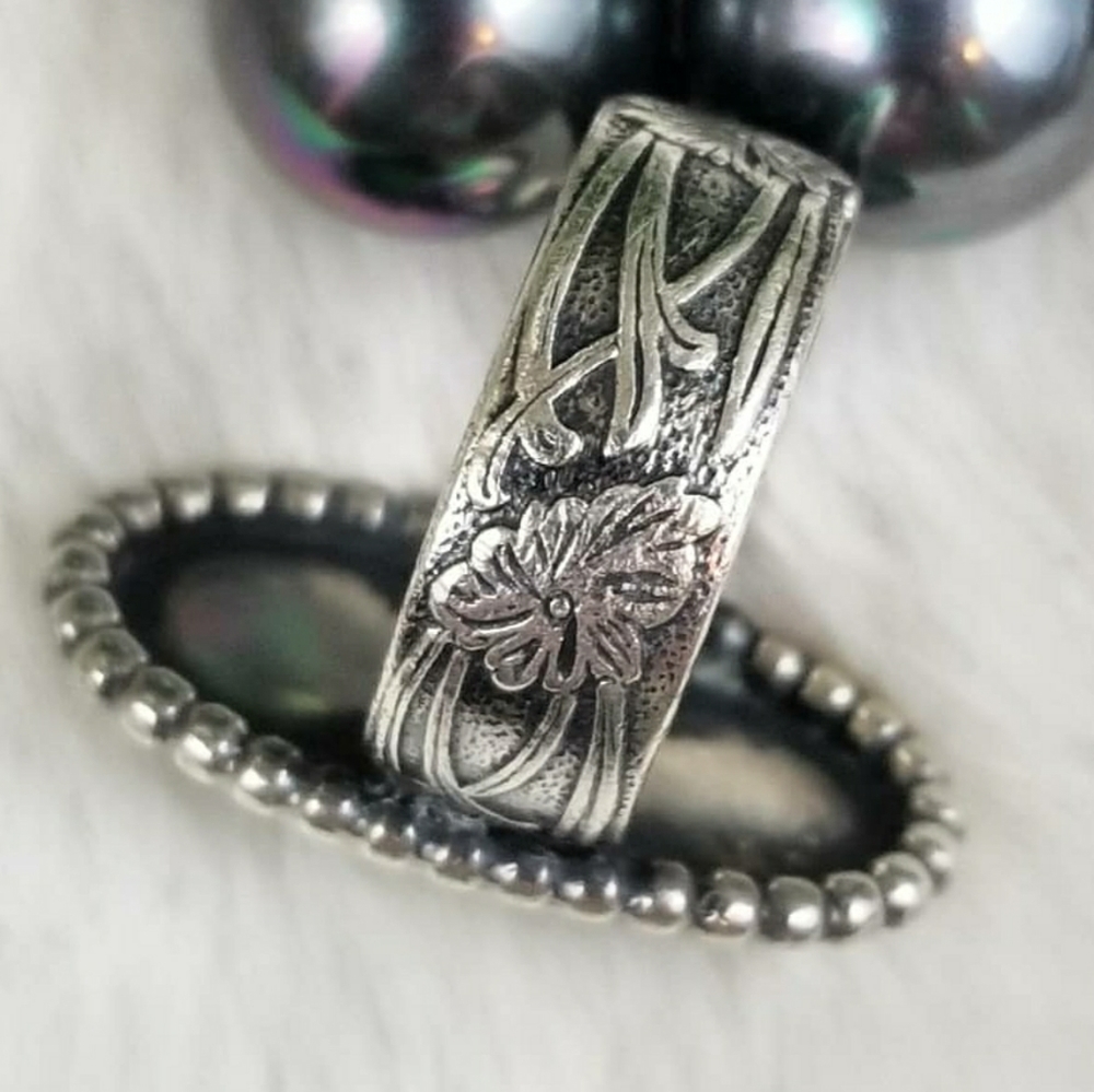 Sterling Silver Serpentine Art Nouveau Motif Ring - Picture 5 of 9